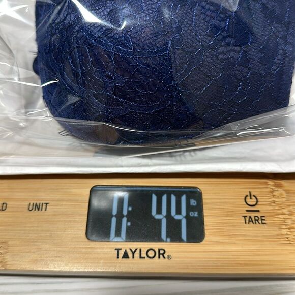 VICTORIA’S SECRET VERY SEXY STRAPPY BLUE PUSH UP BRA NWT 34C - Picture 8 of 9